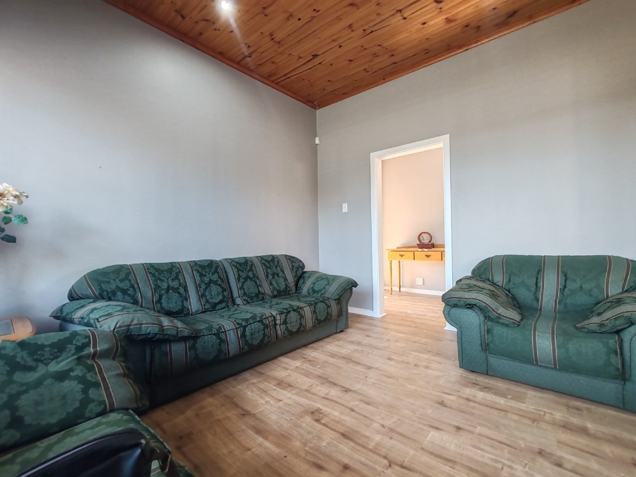  Bedroom Property for Sale in Newton Park Eastern Cape
